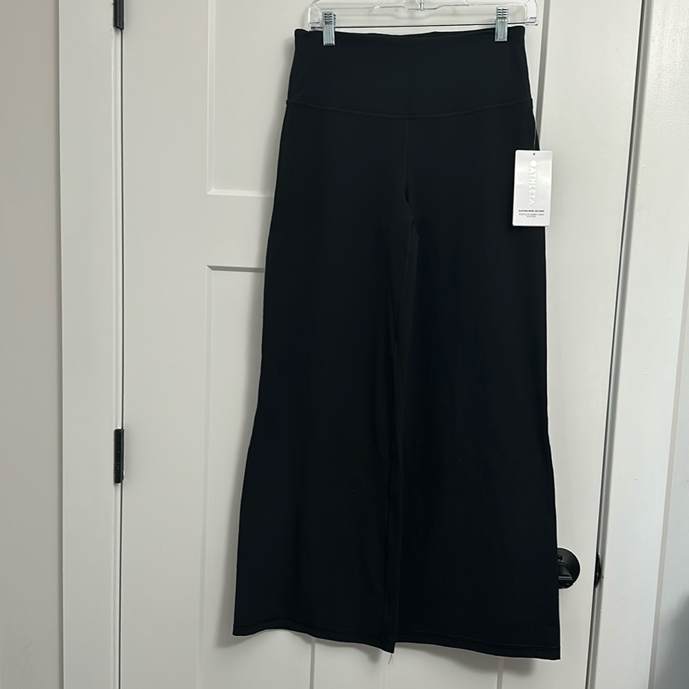 Athleta Elation Wide Leg Pant Medium Petite NWT black
